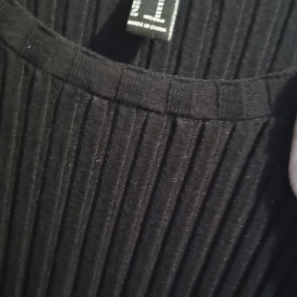 Lot Of 2 Forever 21 Light Gray And Black  Ribbed Maxi Dresses - Picture 4 of 4